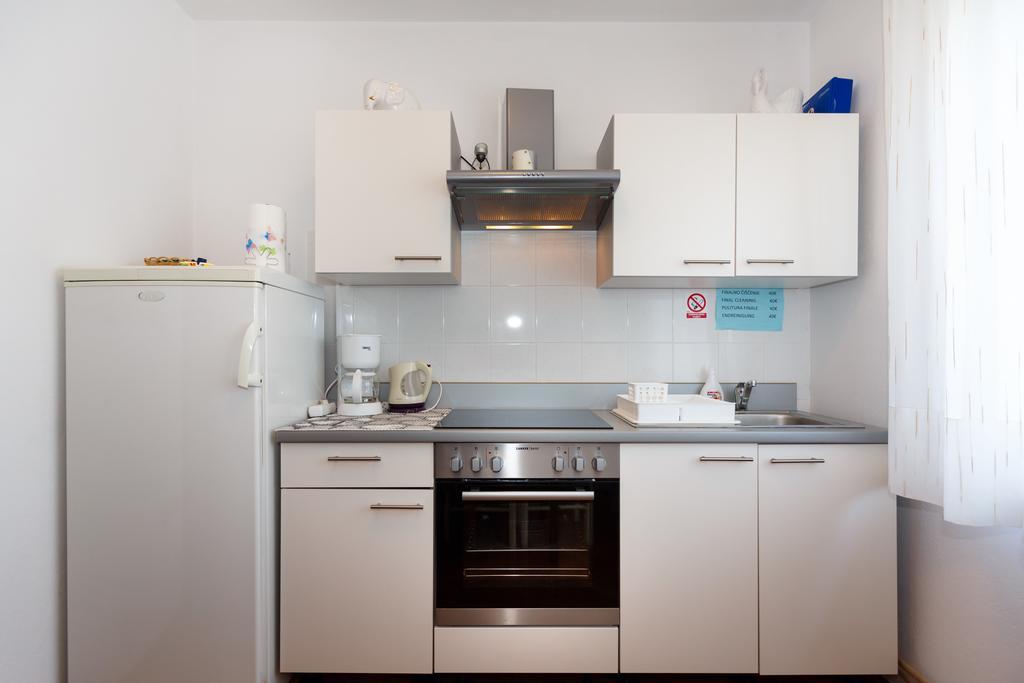 Apartments D Krk Town Exterior photo